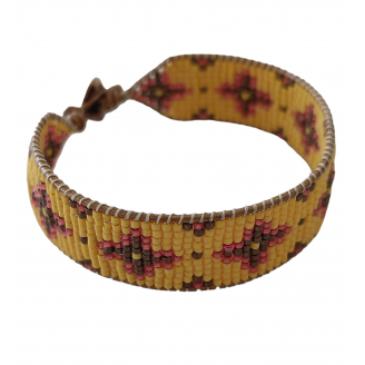 Bracelet perles Miyuki & cordon cuir marron. Fond jaune