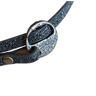 Bracelet cuir noir brillant...